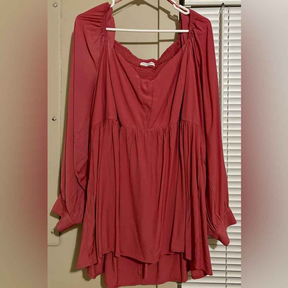 GORGEOUS CHIC SOUL Elegant Red Women's blouse